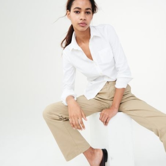 Banana Republic Pants - Banana Republic Martin Fit Khaki Pants
